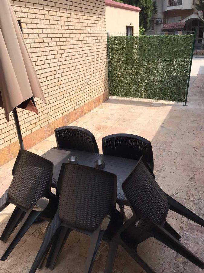Base Διαμέρισμα